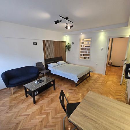 Azzurro Studio Apartment Belgrado Buitenkant foto