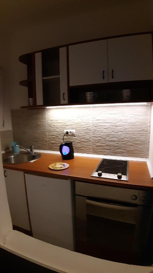 Azzurro Studio Apartment Belgrado Buitenkant foto